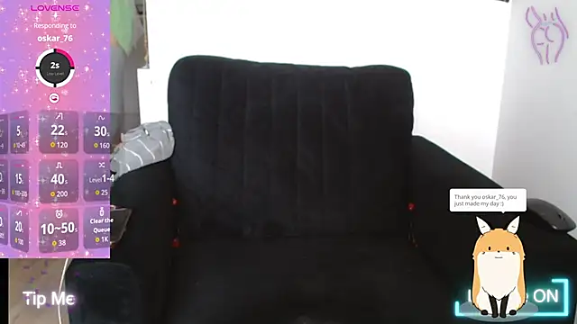 Snapshot of chelseablonde chatting on 10/30/25, 01:56 chelseablonde online show from 10/30/25, 01:56