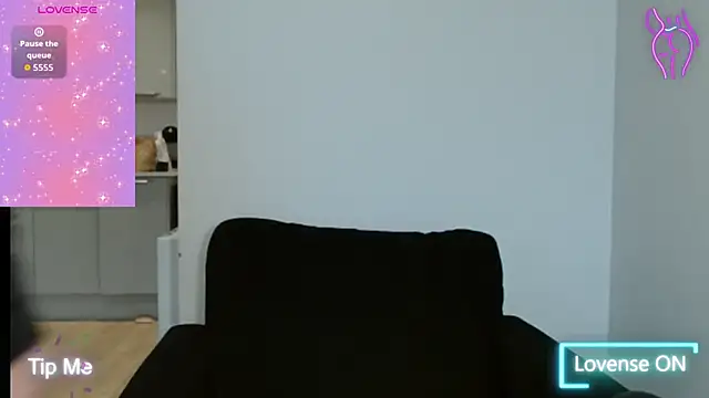 Snapshot of chelseablonde chatting on 11/06/25, 02:07 chelseablonde online show from 11/06/25, 02:07