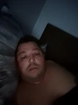 Snapshot of Borisache chatting on 10/26/25, 04:51 Borisache online show from 10/26/25, 04:51