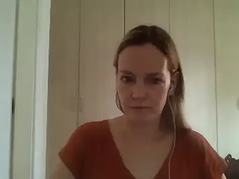 Annylove1 online show from 02/20/25, 10:48