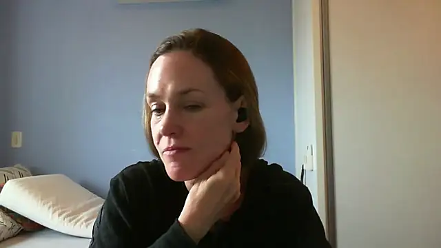 Annylove1 online show from 09/16/25, 03:46