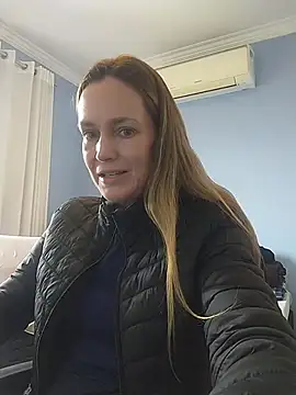 Annylove1 online show from 10/08/25, 04:15