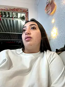 Hannahoff online show from 12/23/25, 04:10