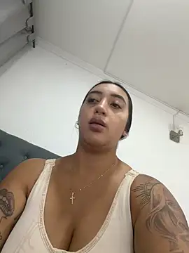 Hannahoff online show from 03/04/26, 03:12