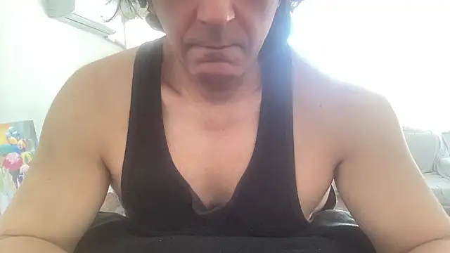 Snapshot of ALPHANDRE chatting on 03/07/25, 10:02 ALPHANDRE online show from 03/07/25, 10:02