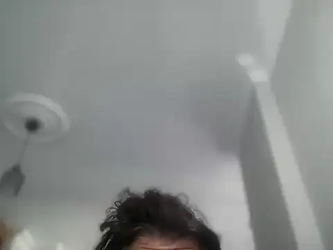 Snapshot of ALPHANDRE chatting on 11/30/25, 08:29 ALPHANDRE online show from 11/30/25, 08:29