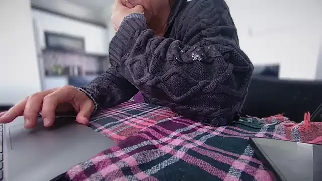 ALPHANDRE online show from 12/19/25, 10:44