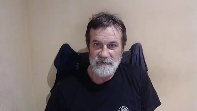 AlexNudo online show from 10/18/25, 08:04