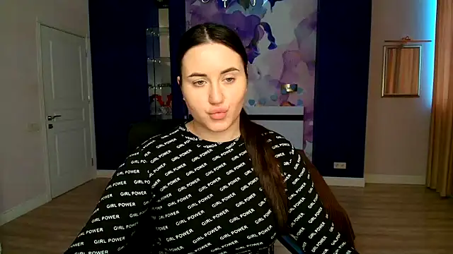 Roxie Bradley online show from 01/31/25, 07:39