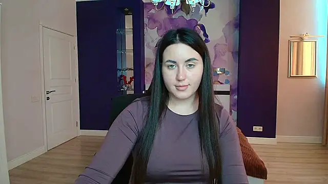 Roxie Bradley online show from 02/12/25, 01:06