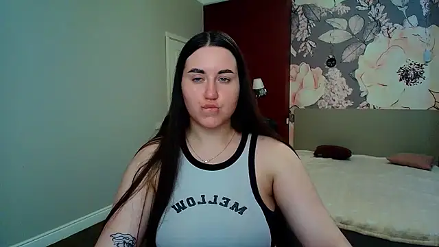 Snapshot of Roxie_Bradley chatting on 07/01/26, 05:42 Roxie Bradley online show from 07/01/26, 05:42
