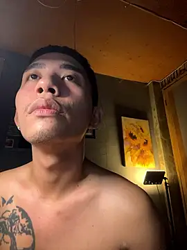 xlovercum online show from 01/11/26, 08:47