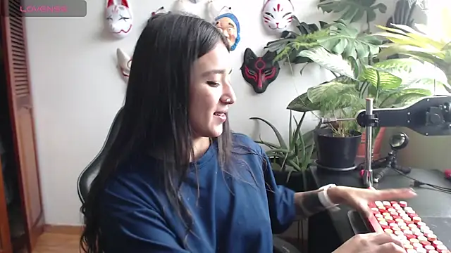 cat salo online show from 03/04/25, 01:49