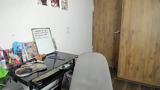 charlott7 online show from 02/15/25, 01:31