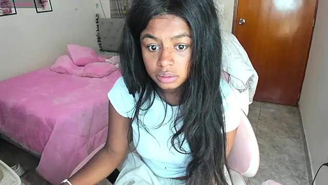 charlott7 online show from 03/18/26, 04:04