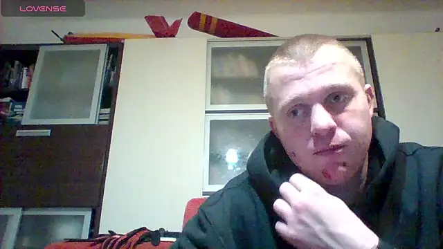 Matttthees online show from 11/19/25, 04:34