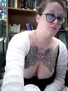 edgexchaos online show from 11/15/25, 01:51