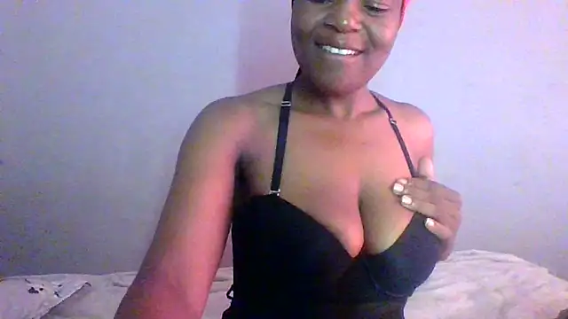 Snapshot of BeejayLoverxx chatting on 01/28/25, 05:54 BeejayLoverxx online show from 01/28/25, 05:54