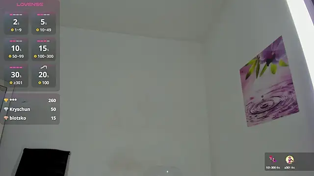 Snapshot of AlmaSean chatting on 02/14/25, 01:02 AlmaSean online show from 02/14/25, 01:02