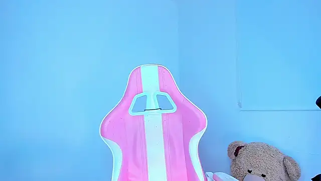 Ariana f online show from 03/07/26, 10:18