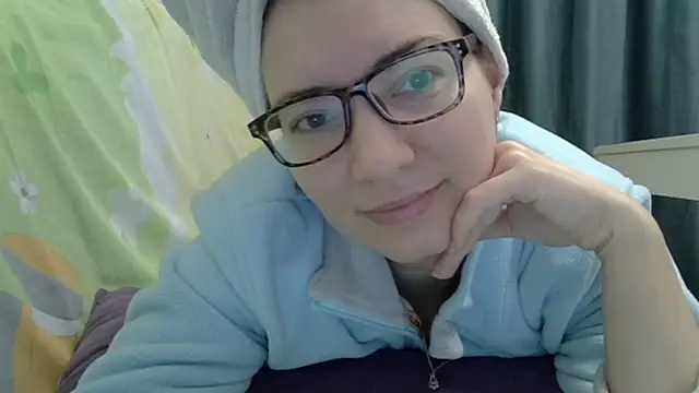 Snapshot of Ashleyspice chatting on 01/12/25, 05:34 Ashleyspice online show from 01/12/25, 05:34