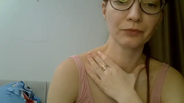 Snapshot of Ashleyspice chatting on 02/10/25, 12:08 Ashleyspice online show from 02/10/25, 12:08