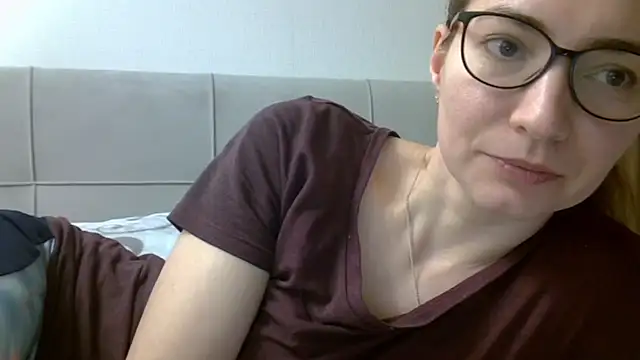 Snapshot of Ashleyspice chatting on 02/17/25, 07:47 Ashleyspice online show from 02/17/25, 07:47