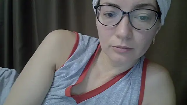 Snapshot of Ashleyspice chatting on 09/30/25, 06:29 Ashleyspice online show from 09/30/25, 06:29