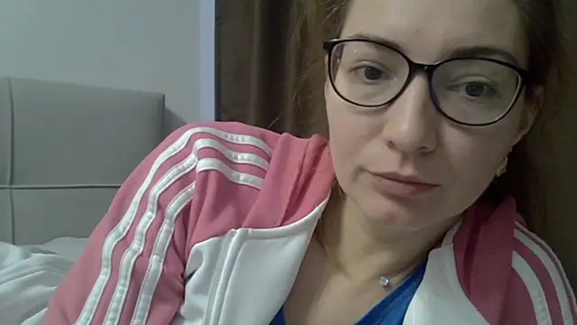 Snapshot of Ashleyspice chatting on 10/28/25, 07:01 Ashleyspice online show from 10/28/25, 07:01