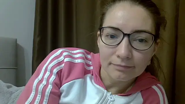 Snapshot of Ashleyspice chatting on 11/28/25, 05:43 Ashleyspice online show from 11/28/25, 05:43