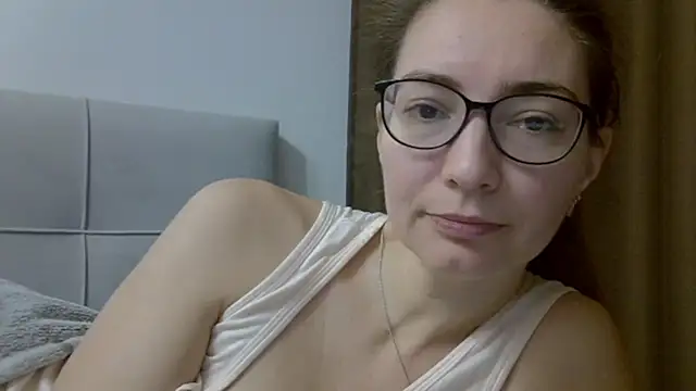 Snapshot of Ashleyspice chatting on 12/17/25, 05:57 Ashleyspice online show from 12/17/25, 05:57