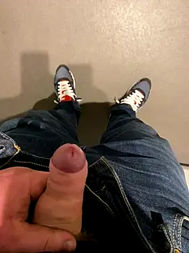 Joeangus87 online show from 09/19/25, 09:48