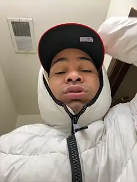 marhi32 online show from 11/11/25, 12:05