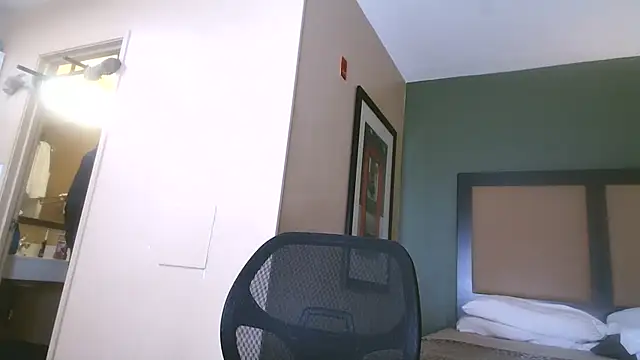 bobbiebone1xh online show from 02/17/26, 08:15