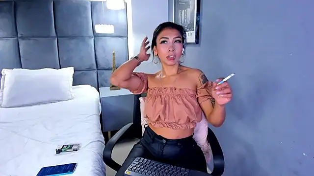 Tracy lambo online show from 06/06/26, 12:49