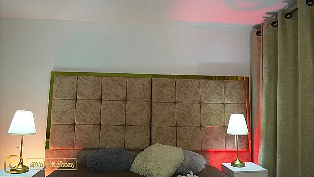 Valeriestyle online show from 02/09/26, 04:16