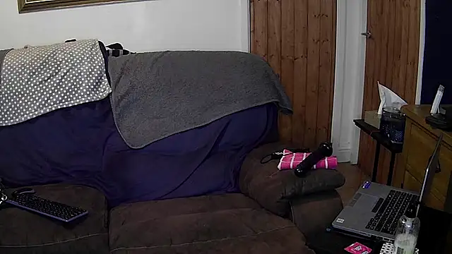 rob2810 online show from 01/07/26, 09:17