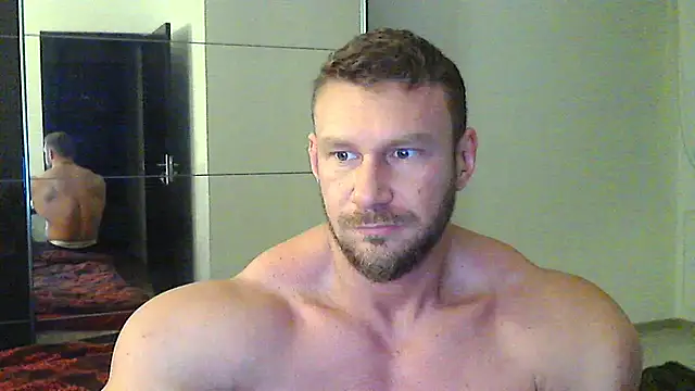 muscularkevin online show from 12/24/24, 04:44