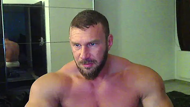 muscularkevin online show from 05/26/26, 03:24
