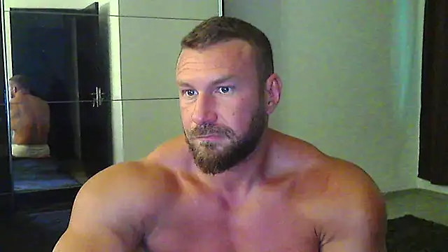 Snapshot of muscularkevin chatting on 07/08/26, 03:33 muscularkevin online show from 07/08/26, 03:33