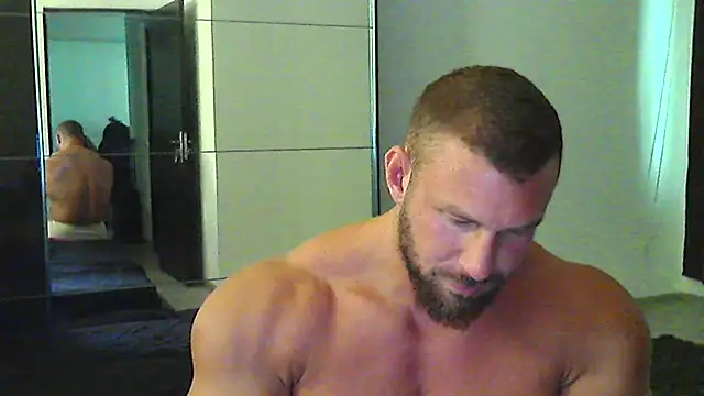 Snapshot of muscularkevin chatting on 07/09/26, 01:15 muscularkevin online show from 07/09/26, 01:15