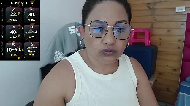 Katha Marck online show from 11/21/25, 04:16