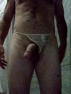 Snapshot of begood4daddy2day chatting on 09/13/25, 01:55 begood4daddy2day online show from 09/13/25, 01:55