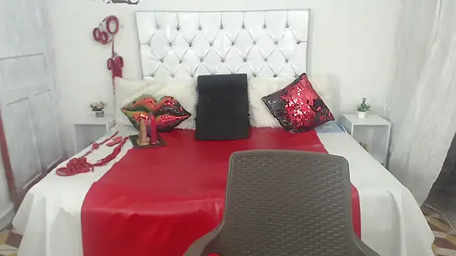 Sweetbigcatt online show from 02/13/26, 04:08