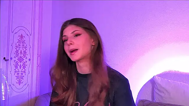 AudreyBarlow online show from 03/18/25, 09:31