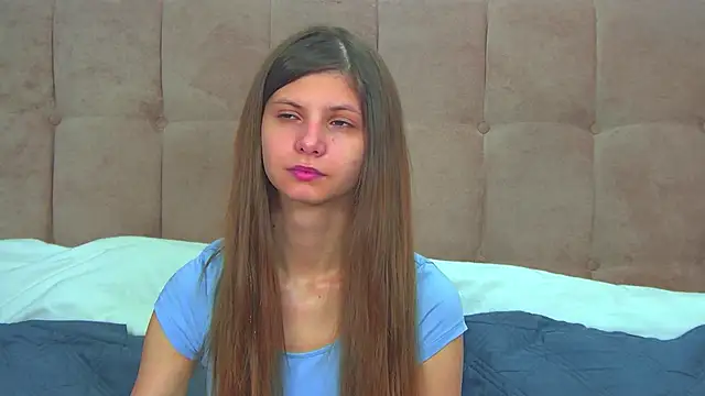 AudreyBarlow online show from 12/03/25, 06:21