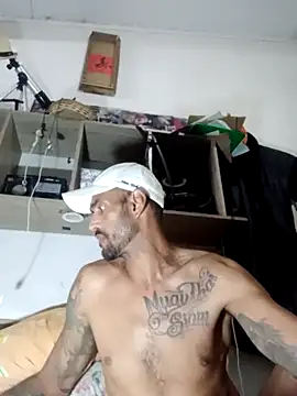 raphadoors19 online show from 04/18/26, 05:33