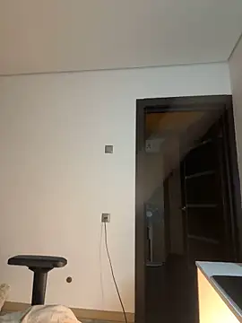 Bastet online show from 12/10/24, 07:54