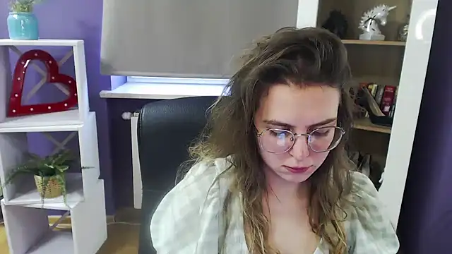 Snapshot of Zoey_Erotic chatting on 02/11/25, 11:54 Zoey Erotic online show from 02/11/25, 11:54