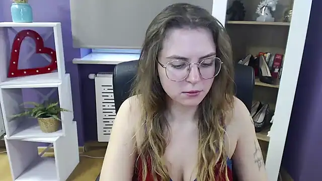 Snapshot of Zoey_Erotic chatting on 02/27/25, 08:50 Zoey Erotic online show from 02/27/25, 08:50